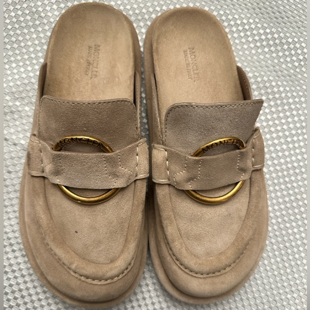 Moncler Mon Mule Beige